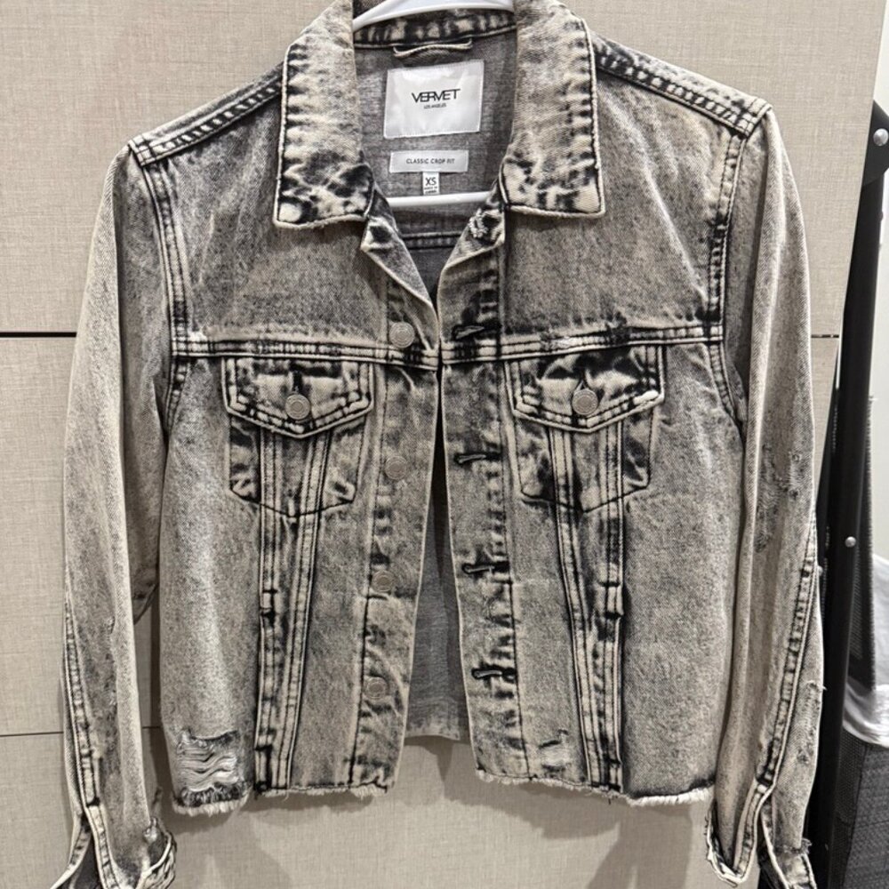 Gray Washed Cropped Jean Jacket